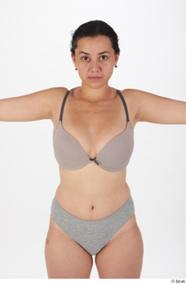 Photos Giuliana Moya in Underwear upper body 0001.jpg